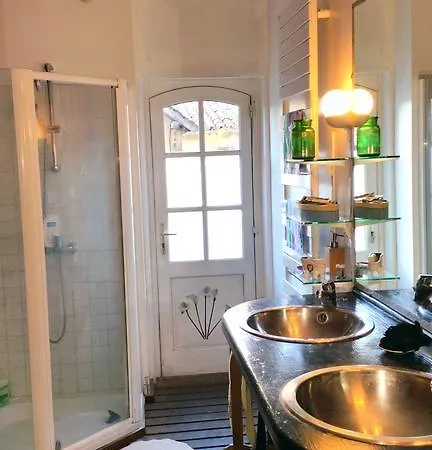 La Petite Bastide Couette-café